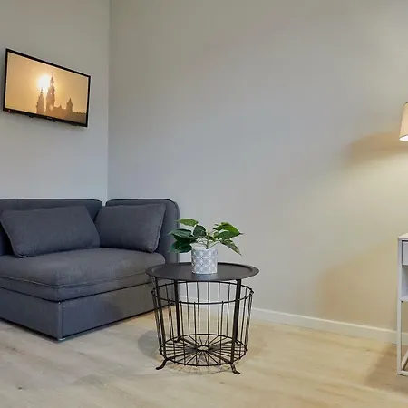Florianska 32 By Pi Aparthotel 3*
