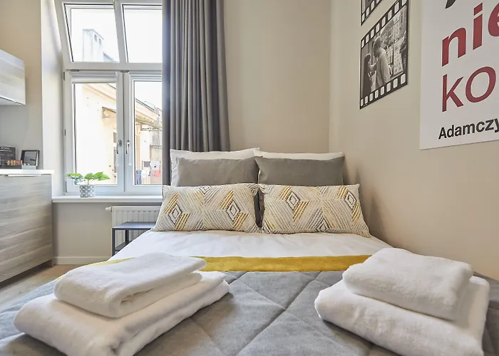 Florianska 32 By Pi מלון דירות קרקוב