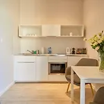 Apartahotel Florianska 32 By Pi