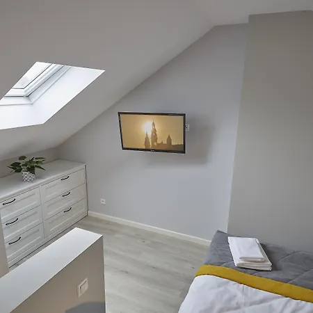 Florianska 32 By Pi Apart Otel